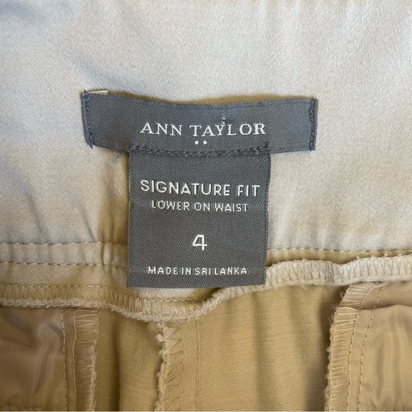 ANN TAYLOR Women’s Tan Capri Signature Fit Low on Waist Pant Size 4 - Picture 4 of 9